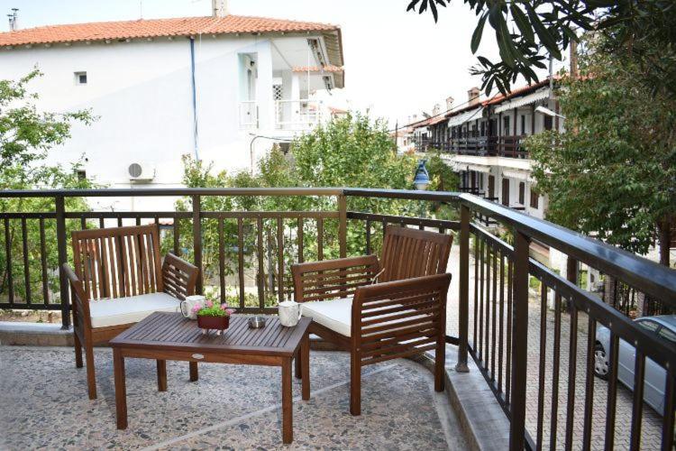 Pelekan And Athina 23 Apartment *